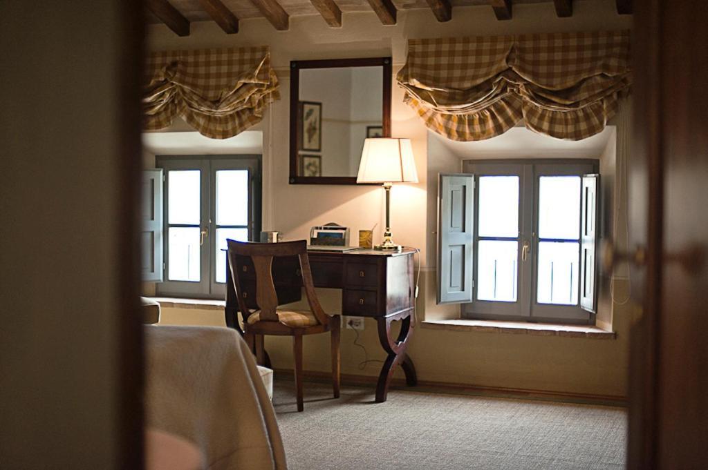 La Locanda Di Четона Экстерьер фото